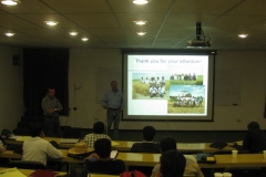 16. charla a becarios iv