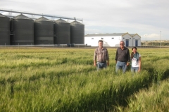 16. karim con tecnicos coesagro