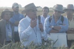 11. karim hablando