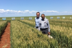 38. Con Ravi y Tujena