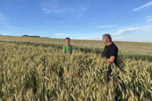 17.-Joan-y-Antonio-con-Bondadoso