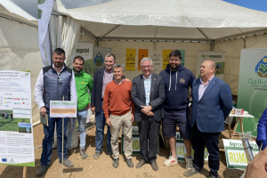 10.-Con-responsables-de-cooperativas-y-Consejro-de-Agricultura-de-Aragon