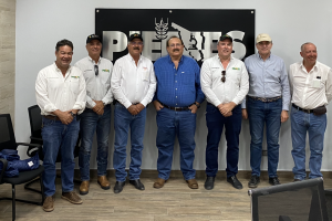 16.-Reunion-con-Patronato-de-Sonora