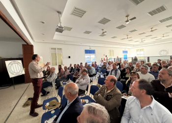 2_23.-Jornada-de-Herbaceos.-charla-sobre-bioestimulantes